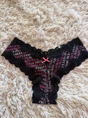 NWT 2011 Rare Victoria’s Secret SLT Pink All Over Text Print Cheeky Y2K XSmall